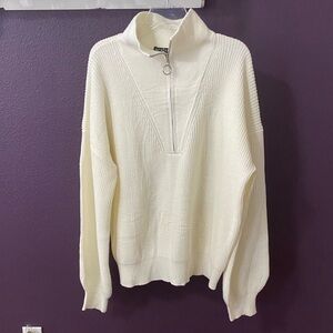 Stylish Cream Sweater with Zipper - XL
